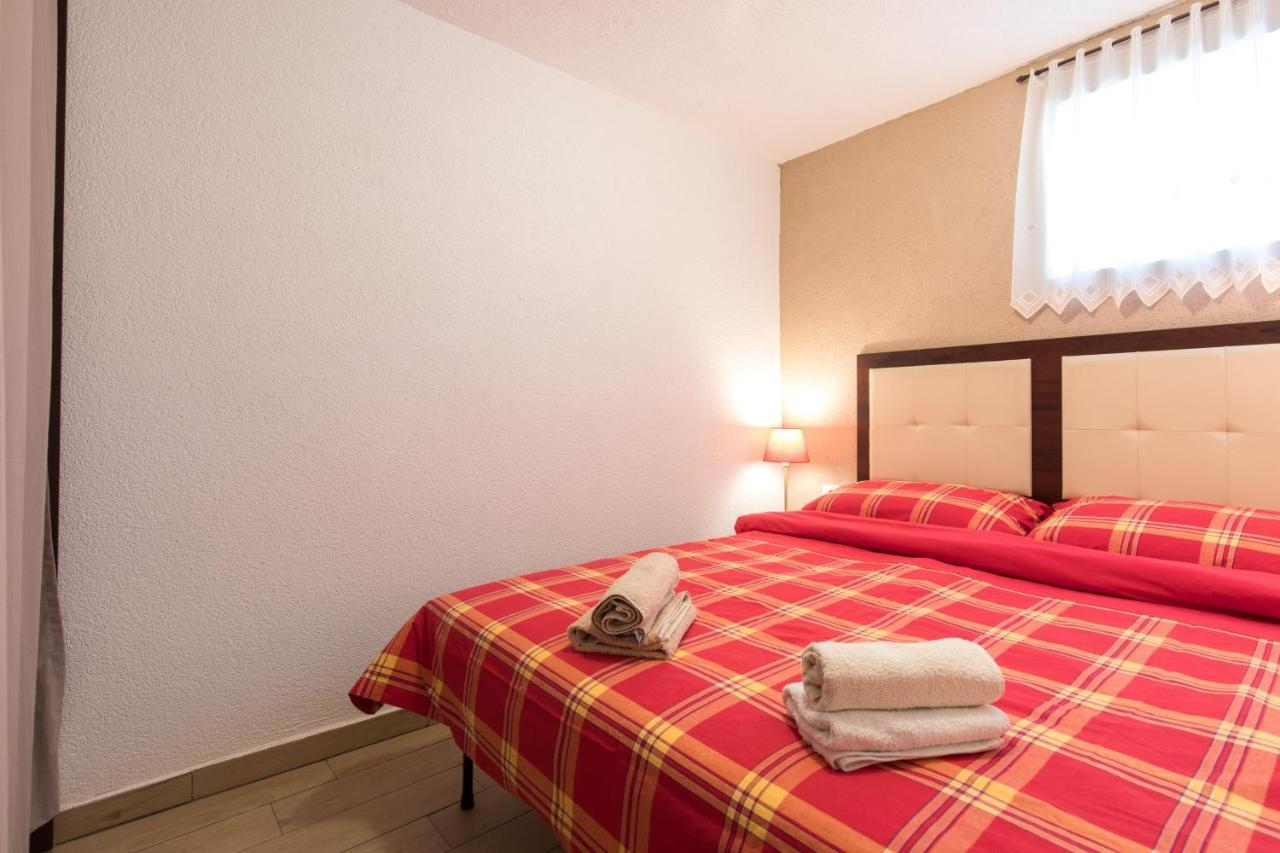 Apartman Lidija Risika Exterior photo